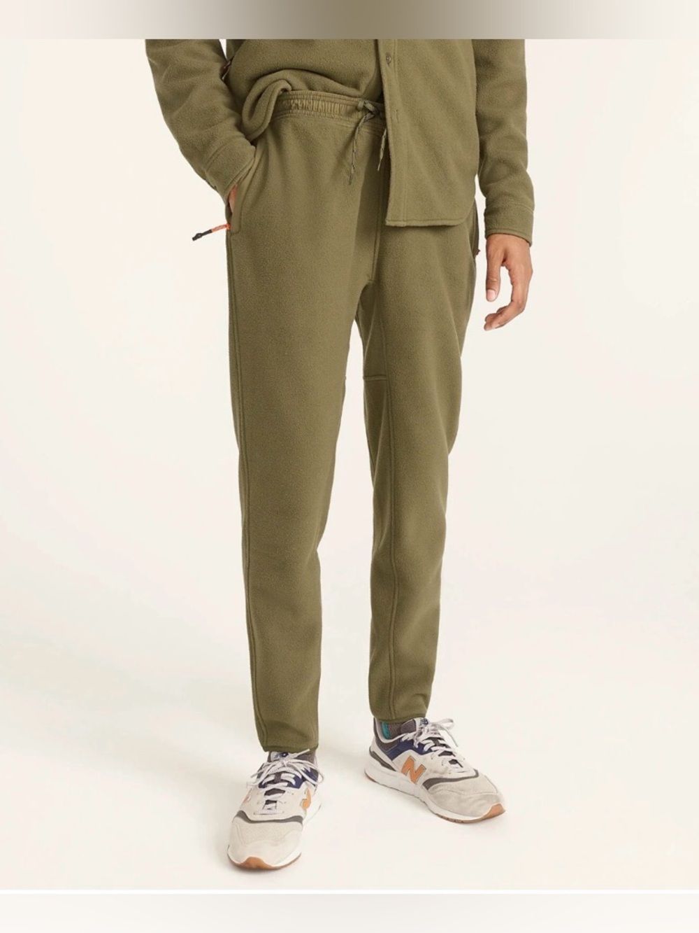 J. Crew Nordic Men’s Active Microfleece Olive Green Fleece Joggers. Size L